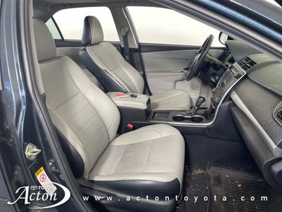 2016 Toyota Camry SE