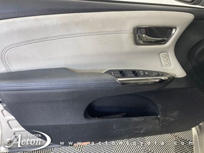 2014 Toyota AVALON Limited