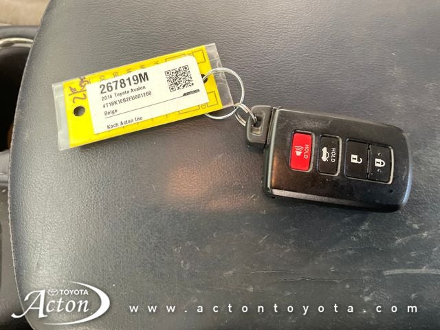 2014 Toyota AVALON Limited
