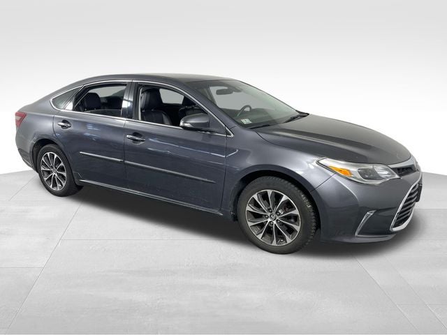 2018 Toyota Avalon XLE