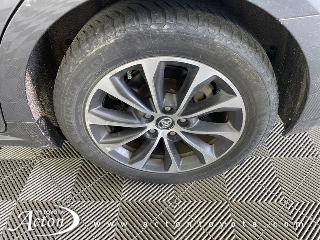 2018 Toyota Avalon XLE
