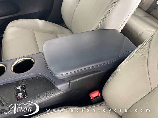 2014 Toyota AVALON XLE Premium