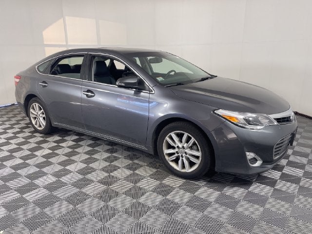 2014 Toyota AVALON XLE Premium