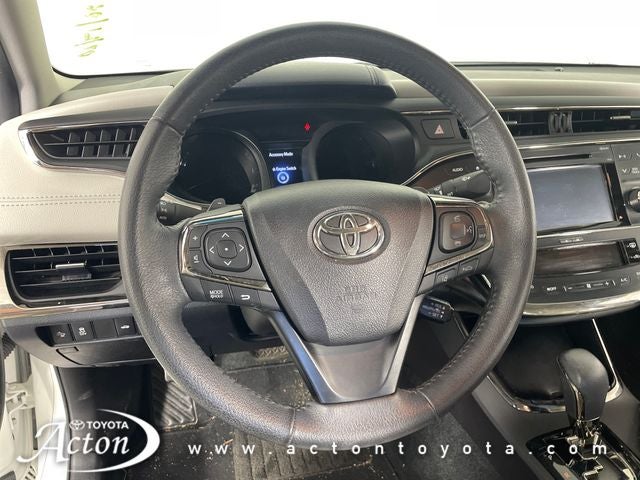 2017 Toyota Avalon XLE Plus