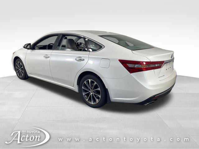 2017 Toyota Avalon XLE Plus