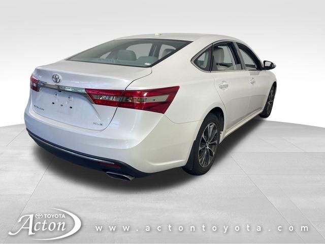2017 Toyota Avalon XLE Plus