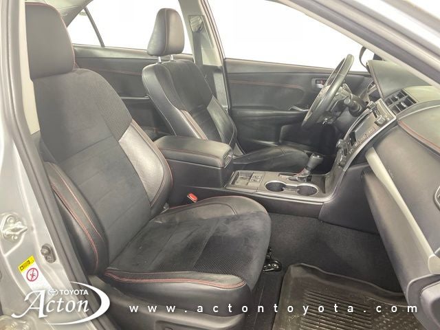 2016 Toyota CAMRY XSE V6