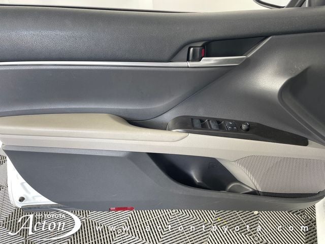 2021 Toyota Camry Hybrid LE