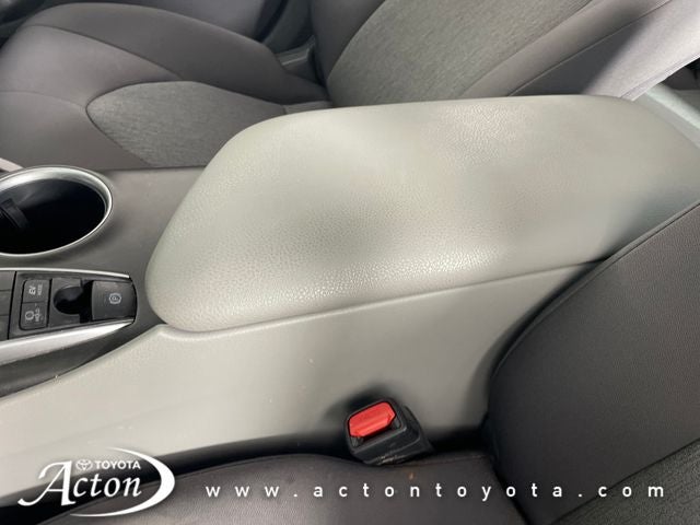 2021 Toyota Camry Hybrid LE