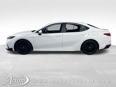 2025 Toyota CAMRY SE