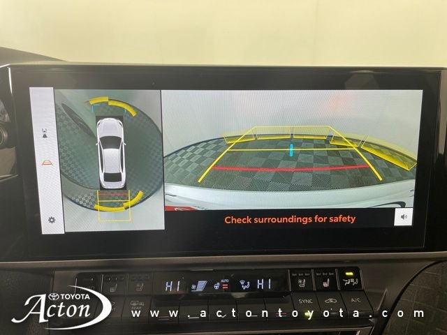 2025 Toyota CAMRY XLE