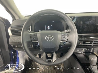 2025 Toyota CAMRY XLE