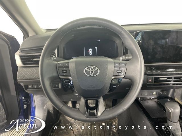 2025 Toyota CAMRY XLE