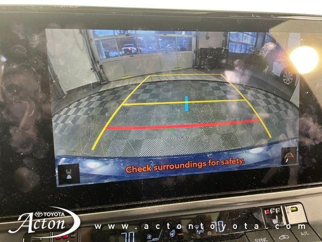 2025 Toyota CAMRY XLE