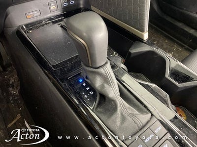 2025 Toyota CAMRY XLE