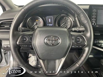 2024 Toyota CAMRY SE