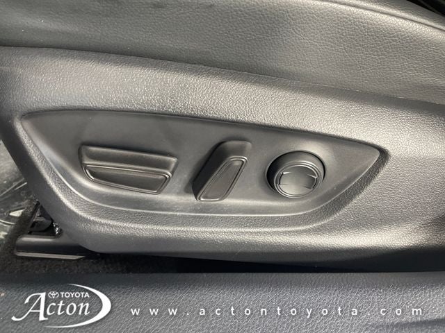 2024 Toyota Camry SE - Photo 21