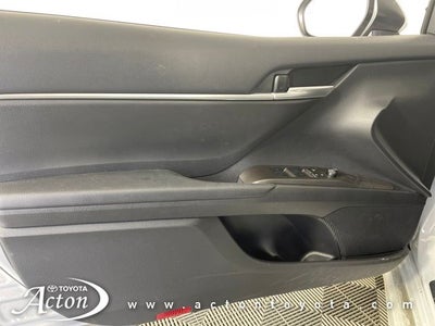 2024 Toyota CAMRY SE