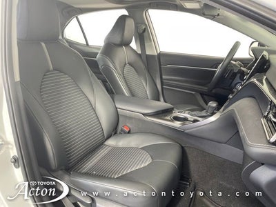 2024 Toyota CAMRY SE