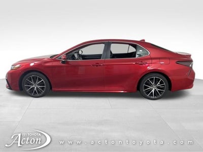 2024 Toyota CAMRY SE