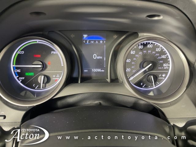 2022 Toyota Camry Hybrid SE