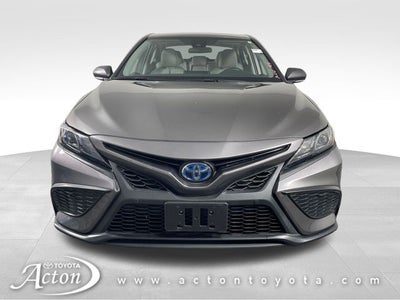 2022 Toyota Camry Hybrid SE