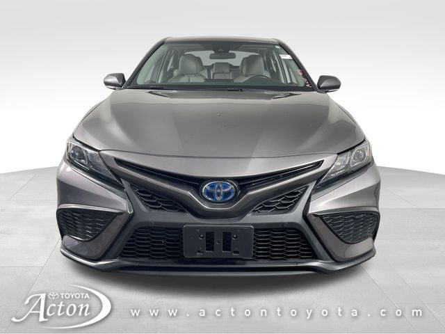 2022 Toyota Camry Hybrid SE