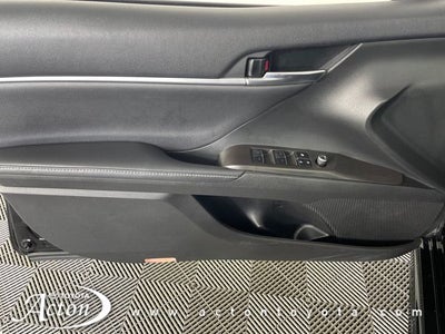 2023 Toyota Camry Hybrid XSE