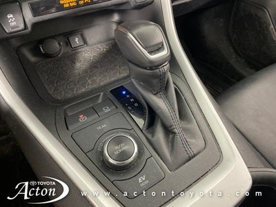 2022 Toyota RAV4 HYBRID XLE Premium