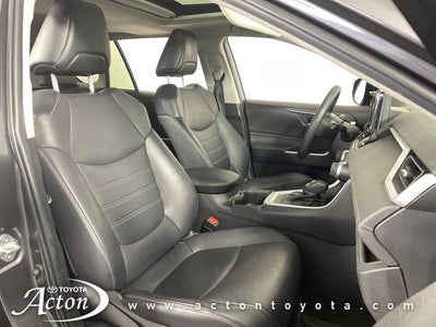 2022 Toyota RAV4 HYBRID XLE Premium