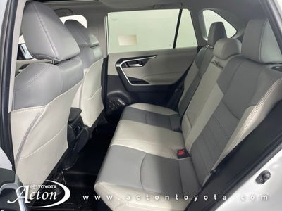 2024 Toyota RAV4 HYBRID XLE Premium
