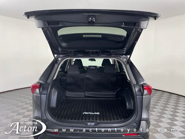 2022 Toyota RAV4 Hybrid LE