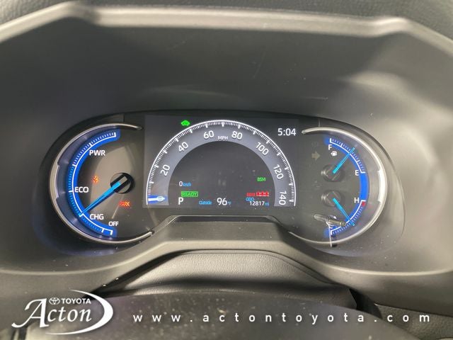 2025 Toyota RAV4 XLE - Photo 22
