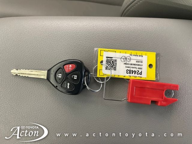 2009 Toyota CAMRY LE