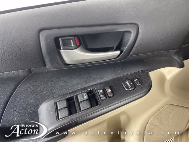 2012 Toyota CAMRY LE