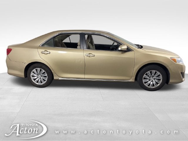 2012 Toyota CAMRY LE