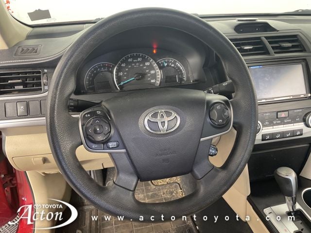 2014 Toyota CAMRY LE