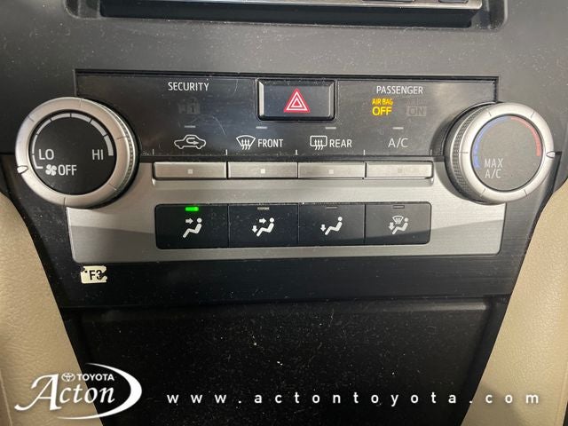 2014 Toyota CAMRY LE