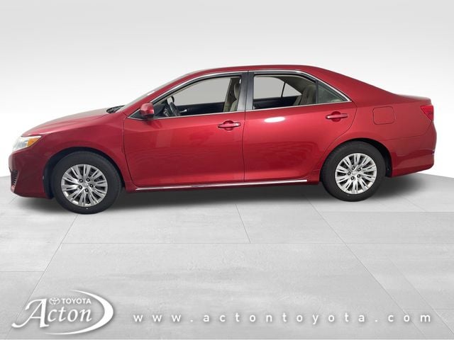 2014 Toyota CAMRY LE