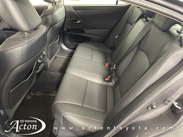 2022 Lexus ES 350