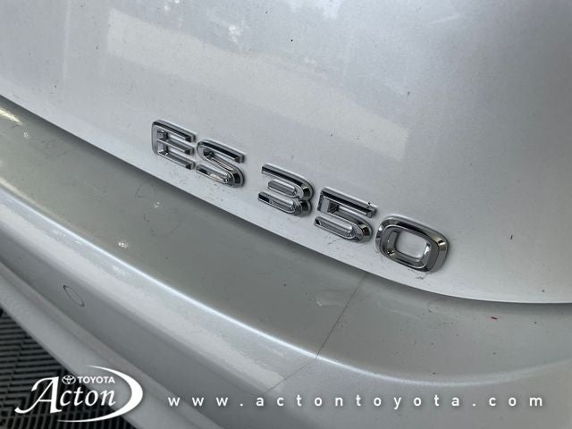 2025 Lexus ES 350 Ultra Luxury