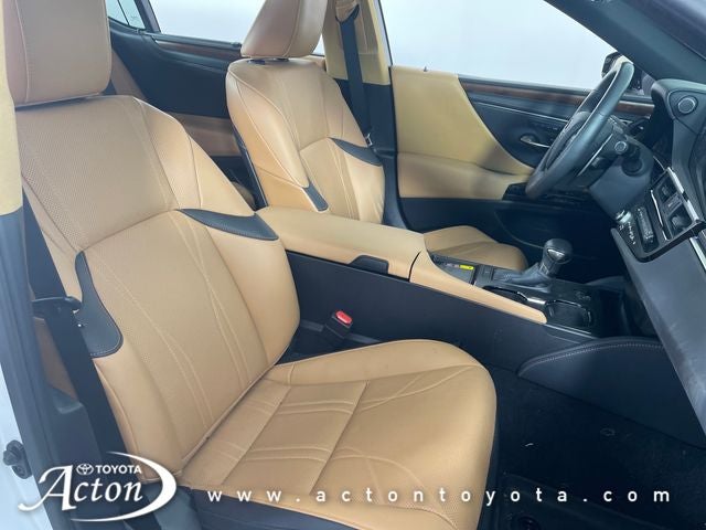 2025 Lexus ES 350 Ultra Luxury