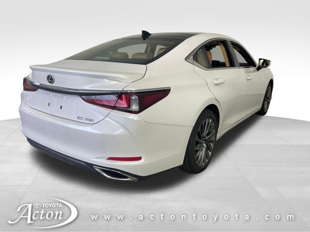 2025 Lexus ES 350 Ultra Luxury