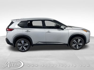 2022 Nissan Rogue SL