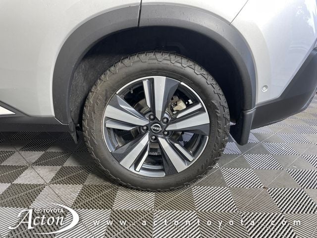 2022 Nissan Rogue SL