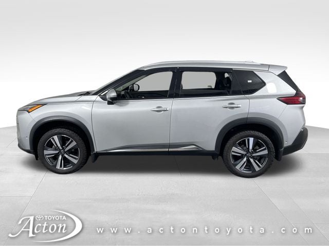 2022 Nissan Rogue SL