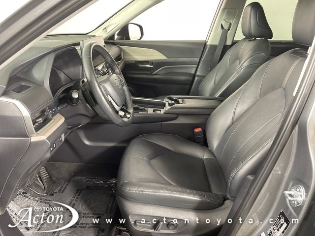 2025 Toyota Grand Highlander Platinum
