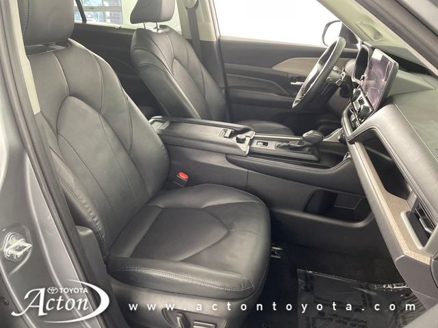 2025 Toyota Grand Highlander Platinum