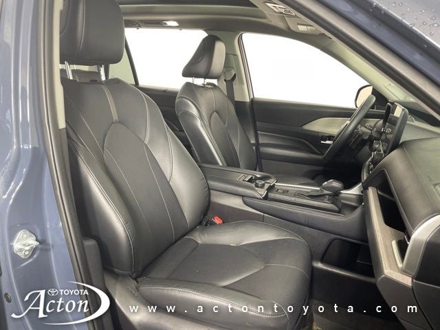2024 Toyota Grand Highlander Platinum