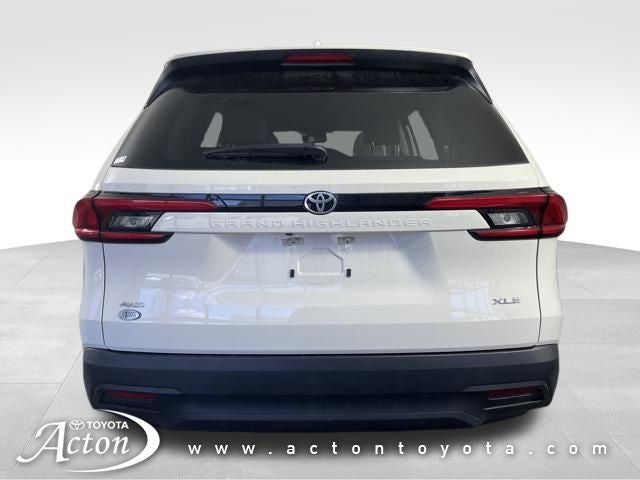 2024 Toyota GRAND HIGHLANDER XLE